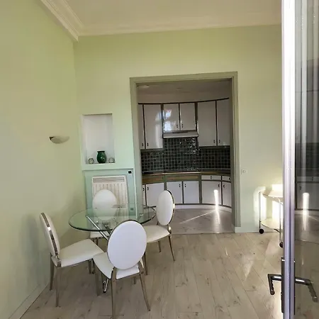 Apartmán 4 Couchages Vue Parc Continental *