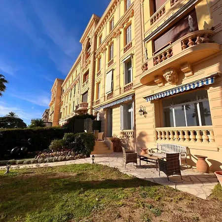 4 Couchages Vue Parc Continental Κάννες